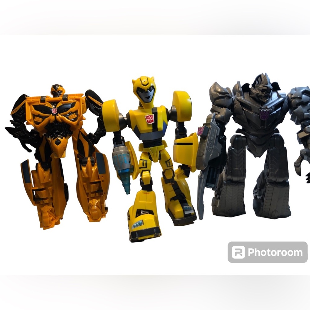 Transformers Toys Bumblebee and Megatron